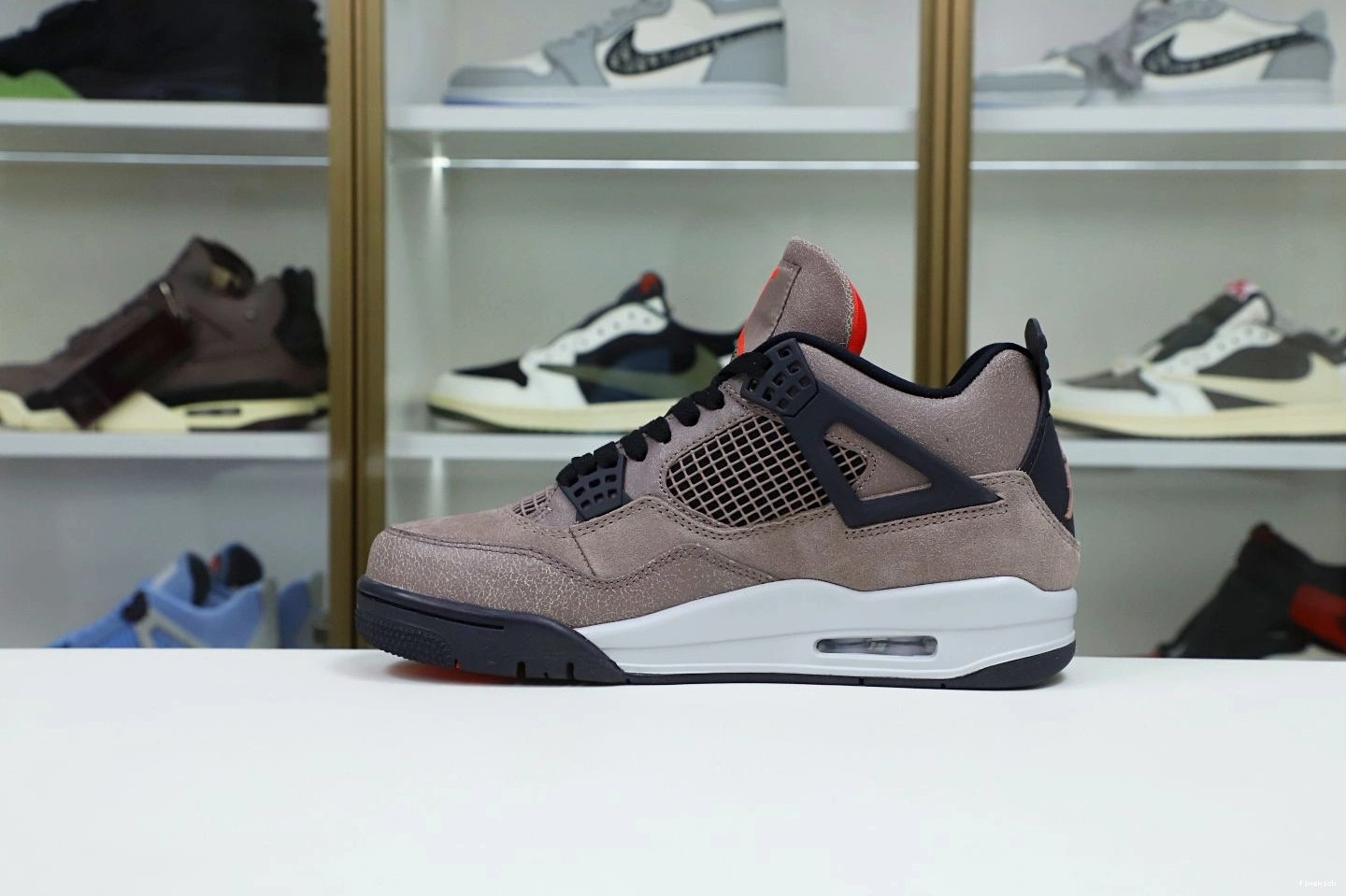 'TAUPE RETRO HAZE' AIR 4 JORDAN 0228